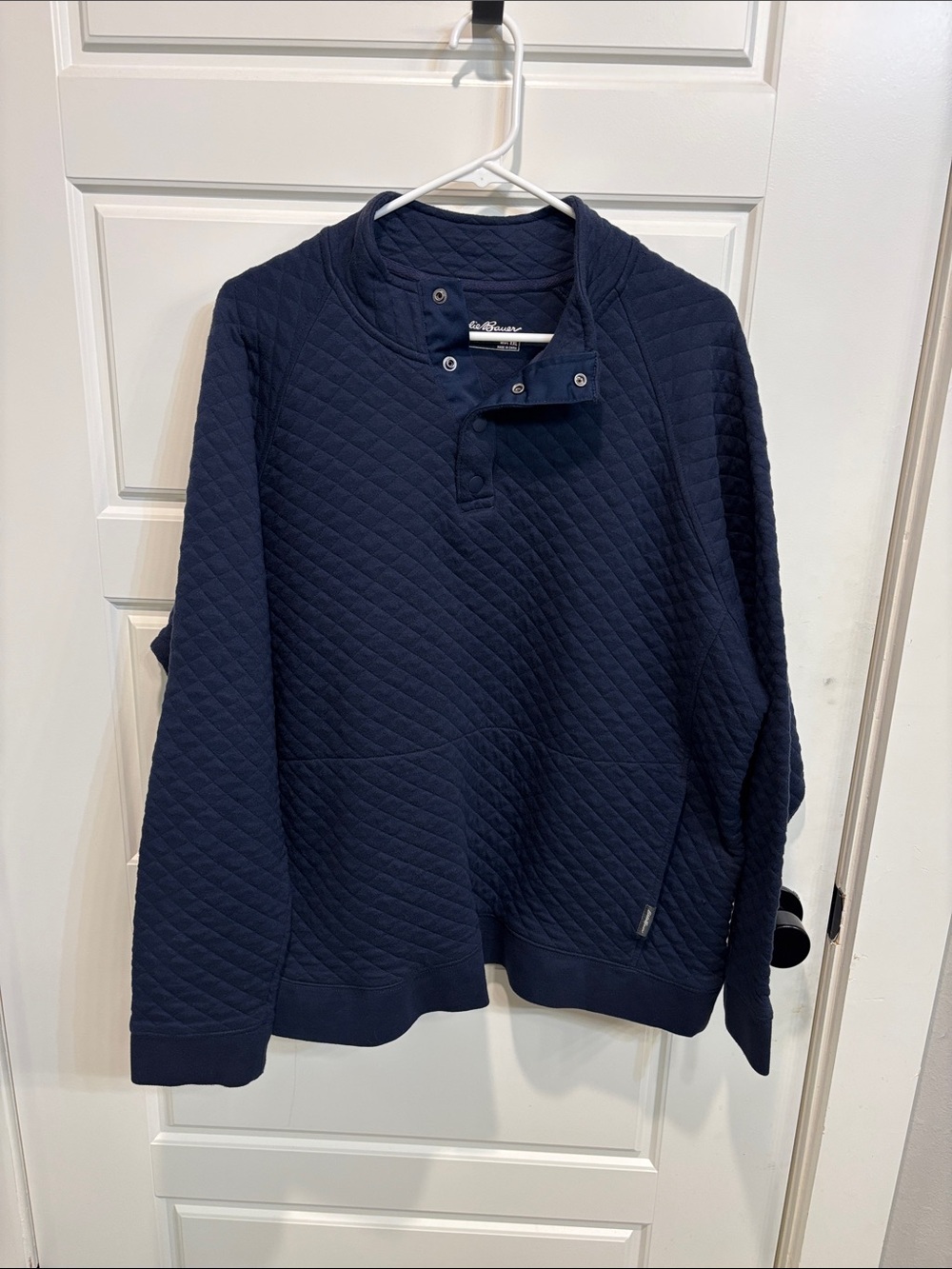 Eddie Bauer Navy Quilted Pullover Snap Neck Sweatshirt